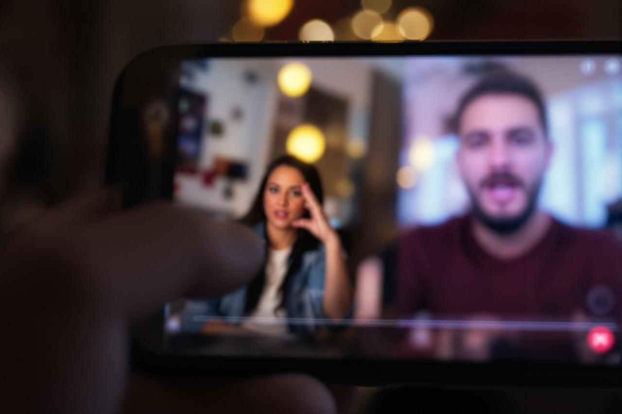 网红博主直播翻车现场，说错话被截图疯传，本人已删号跑路